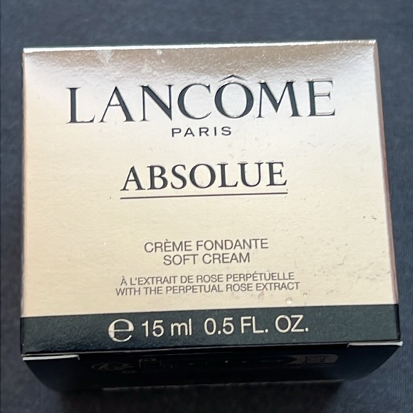 Lancôme Absolue Face, Eye Cream, Tonique Confort and Hypnose Mascara Set - Picture 4 of 5